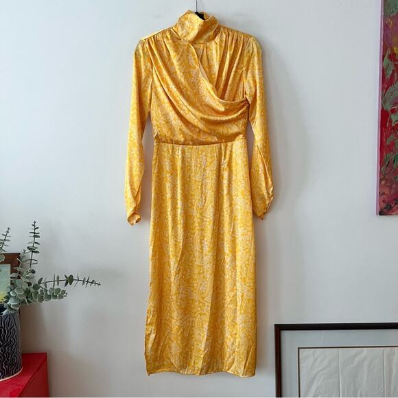 NWOT Alexia Admor Mock Neck Draped Midi Dress In Yellow Paisley - Picture 3 of 10
